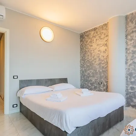 The Boat By Apulia 3*